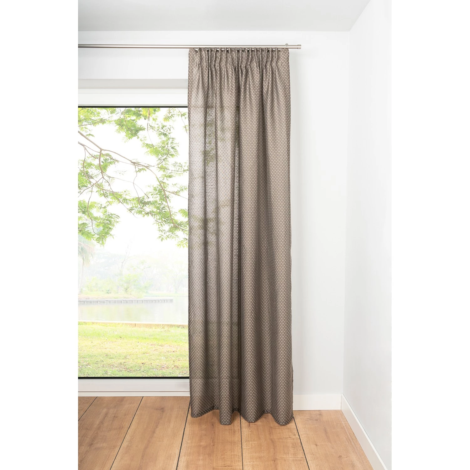 Mydeco Schlaufenschal Dot - Polyester - Taupe - 245 x 135 cm 4 Mydeco Schlaufenschal Dot - Polyester - Taupe - 245 x 135 cm – Bild 2