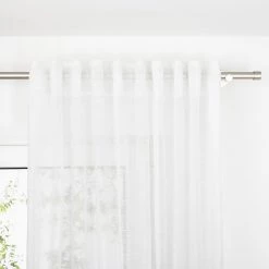 Mydeco Schlaufenschal Soft - Polyester - Weiß - 300 x 135 cm 15 Mydeco Schlaufenschal Soft - Polyester - Weiß - 300 x 135 cm -Gardinen Verkäufe 1000340323 220318 030 DETAILS P000000001000340323